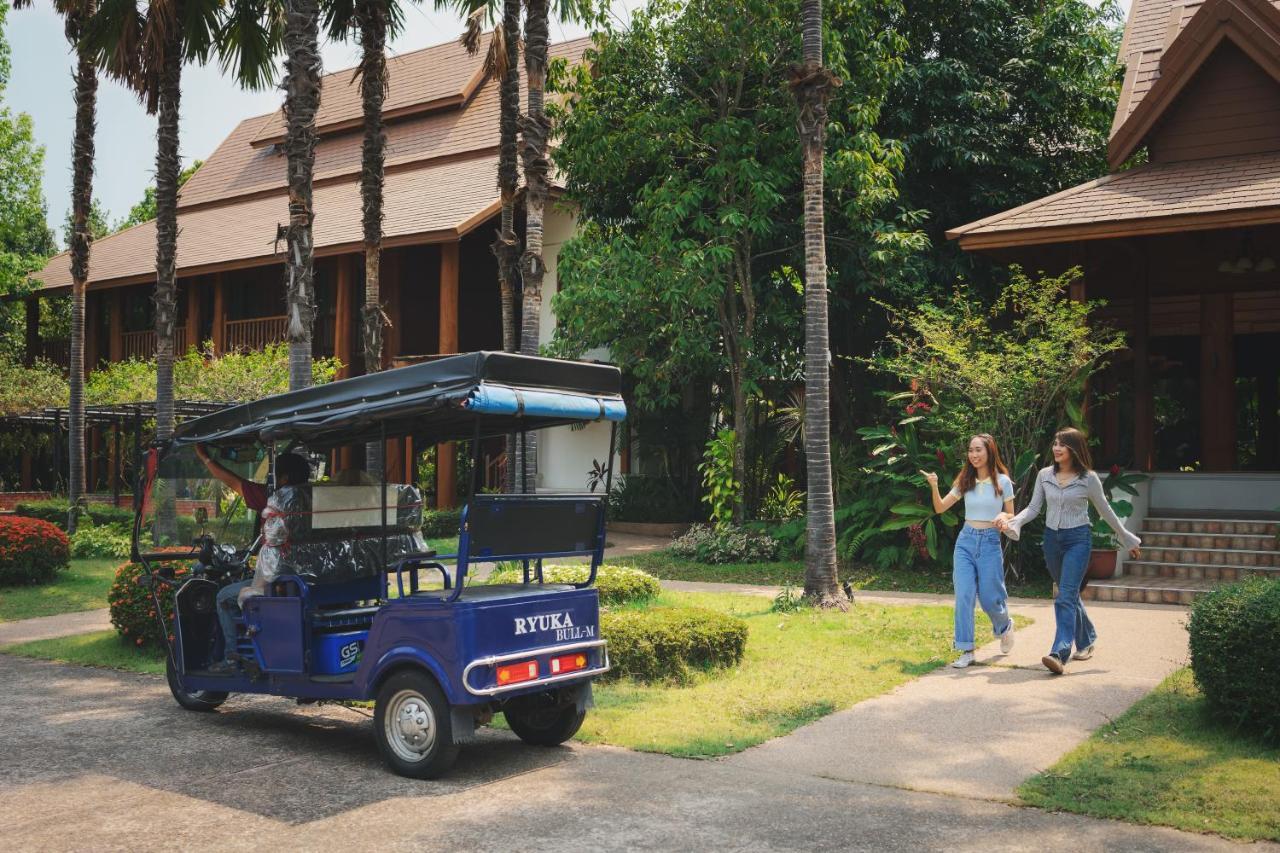 Vanasin Residence Tak Esterno foto