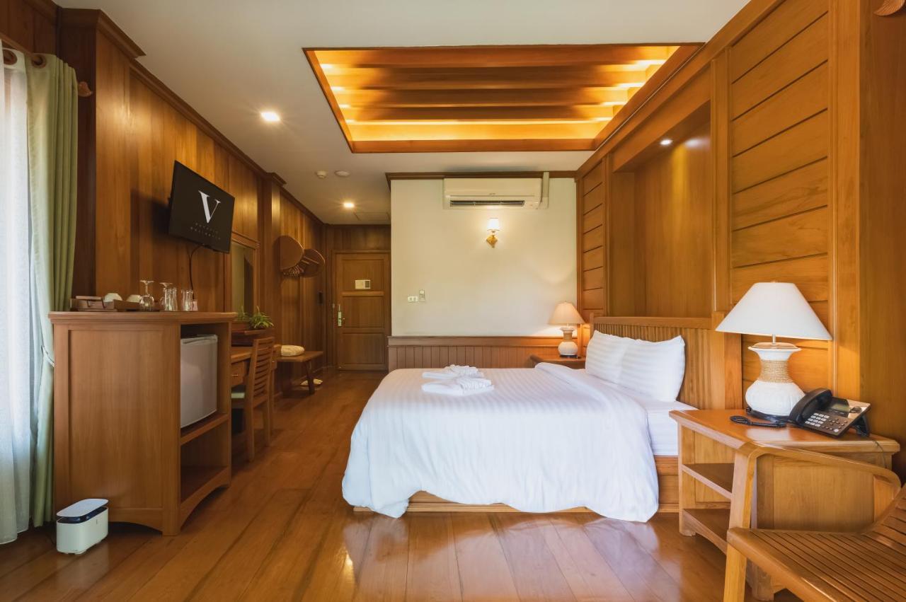 Vanasin Residence Tak Esterno foto