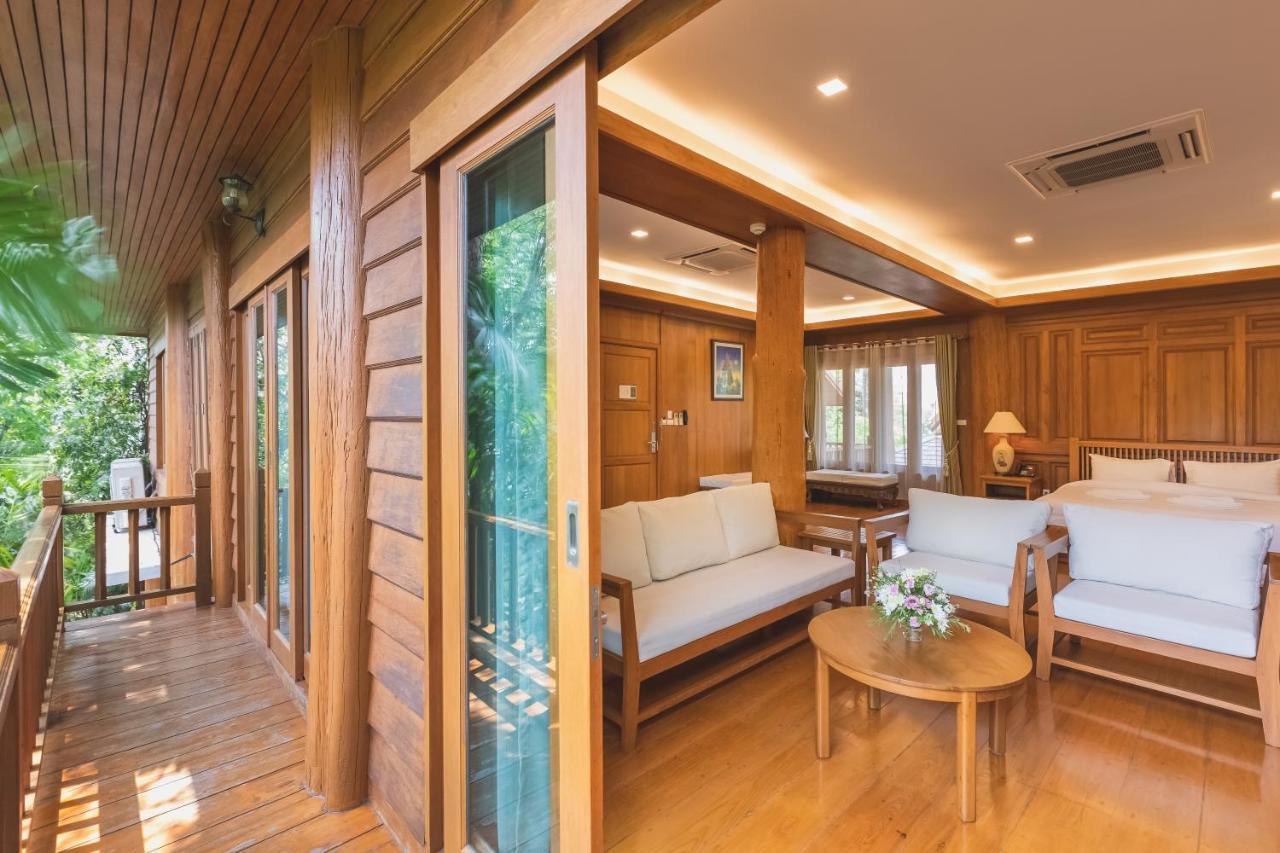 Vanasin Residence Tak Esterno foto